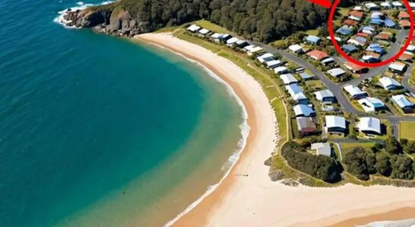 Tiki Palms Beach House - Corindi Beach - Image 1