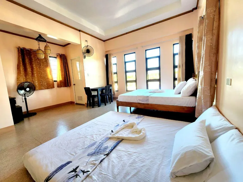 On Due Travelers Inn - Family Room - Image 1