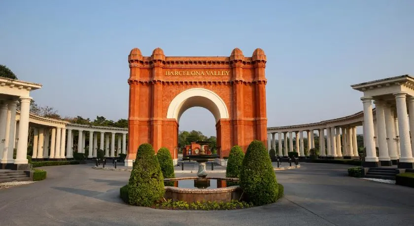 Rayong Royal Residence - Image 1