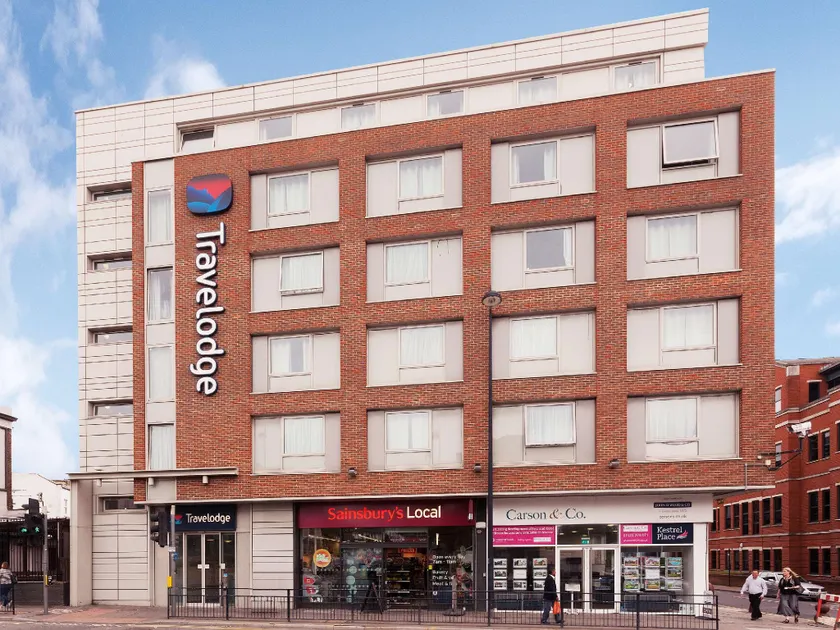 Travelodge Maidenhead Central - Image 1