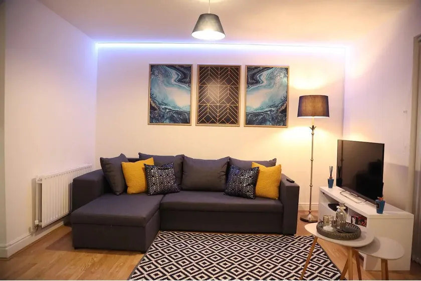 Lowater Apartments Brand New 2 bed Apartment - Image 1