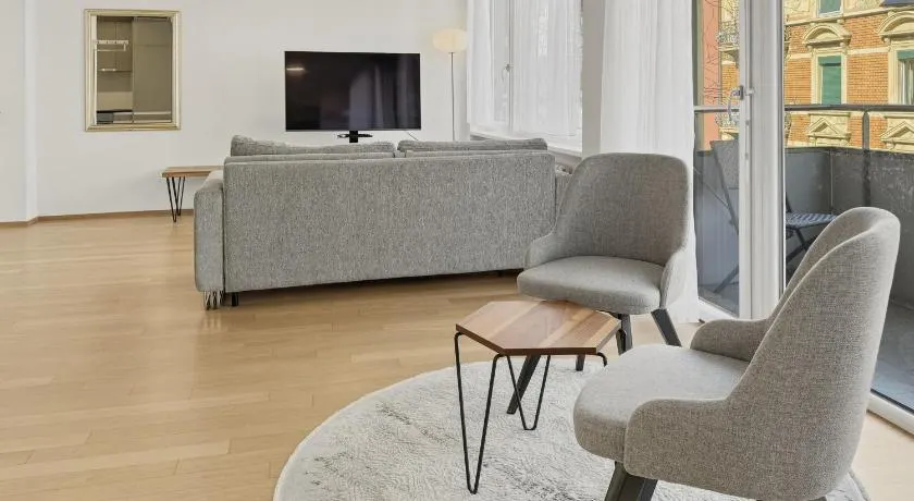 2BR flat in the city center - West 12 - Image 1