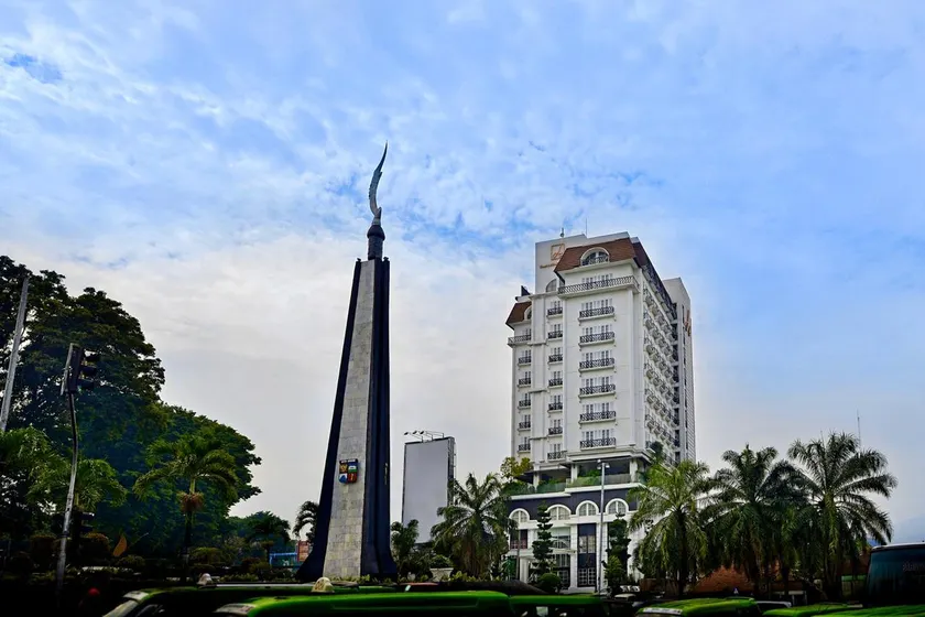 Amaroossa Royal Hotel Bogor - Image 1