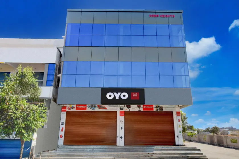 Hotel O Nayati Grand - Image 1