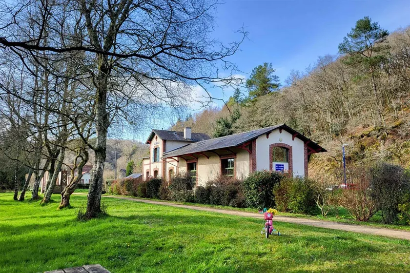 Ostal Scrignac - Gîte d'étape de la Gare - Image 1