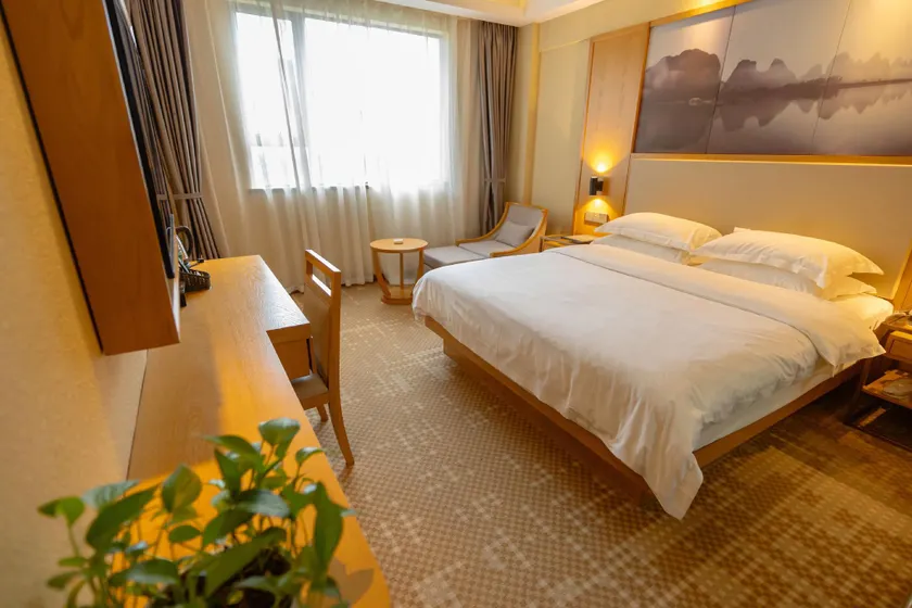 Zhongshan Guesthouse - Image 1
