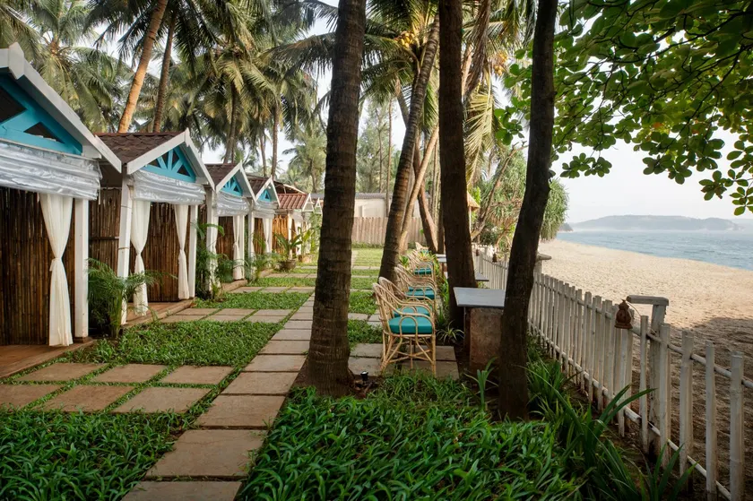 LaRiSa Resort, Morjim - Image 1