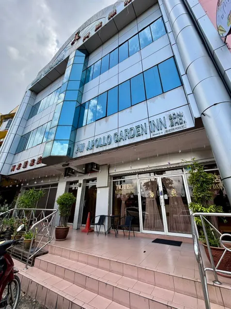 Wangsa Village Inn - Image 1