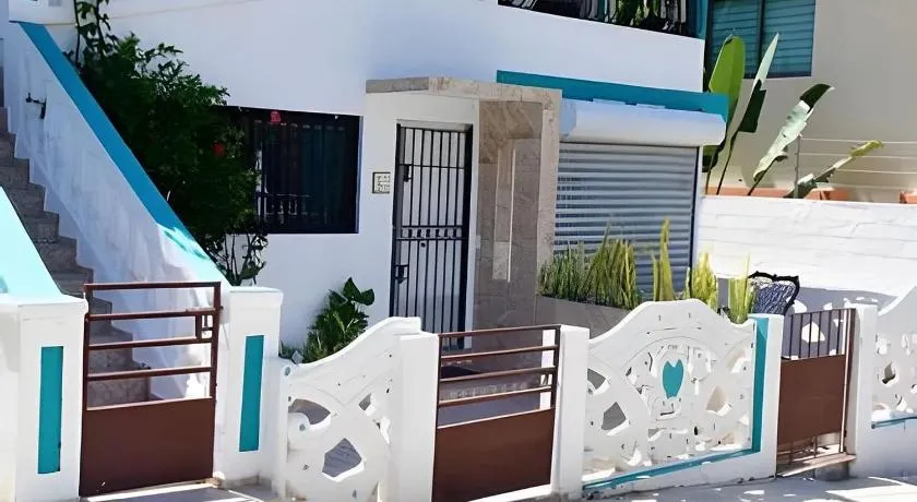 Apartamento entero en Samaná Los tios 1 y 2 - Image 1