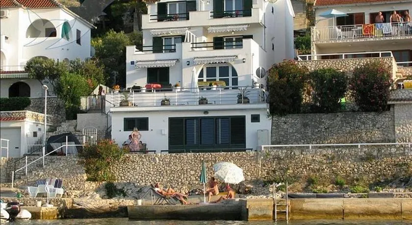 Apartments Draga - Image 1