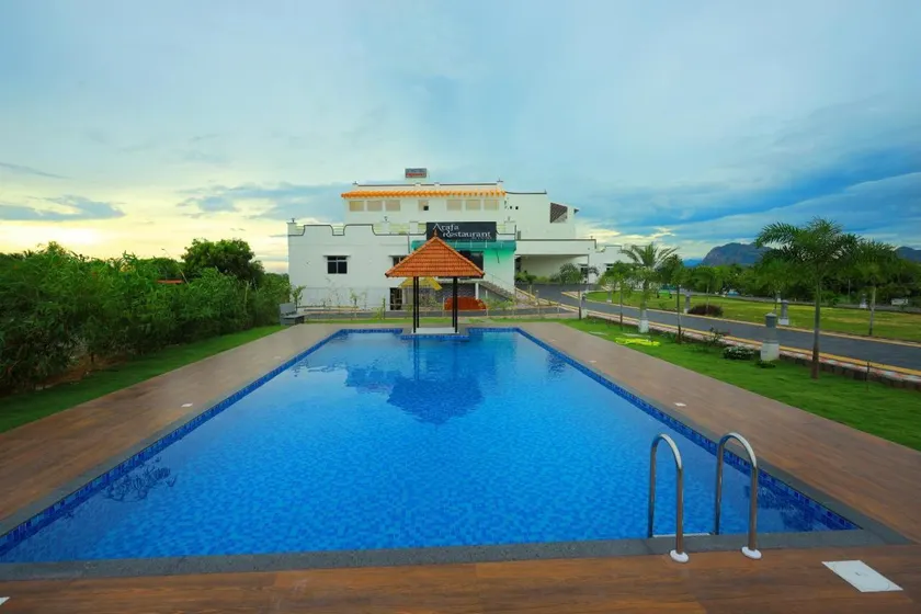 Hotel Rajeswari International - Image 1