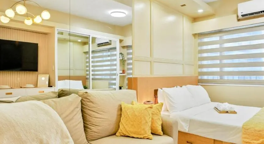 The Sunny Flat at Fame Residences near SM Megamall, Shangrila - Image 1