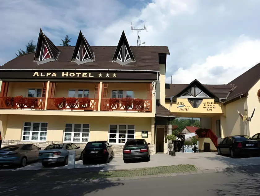 ALFA Hotel & Wellness Miskolctapolca - Image 1