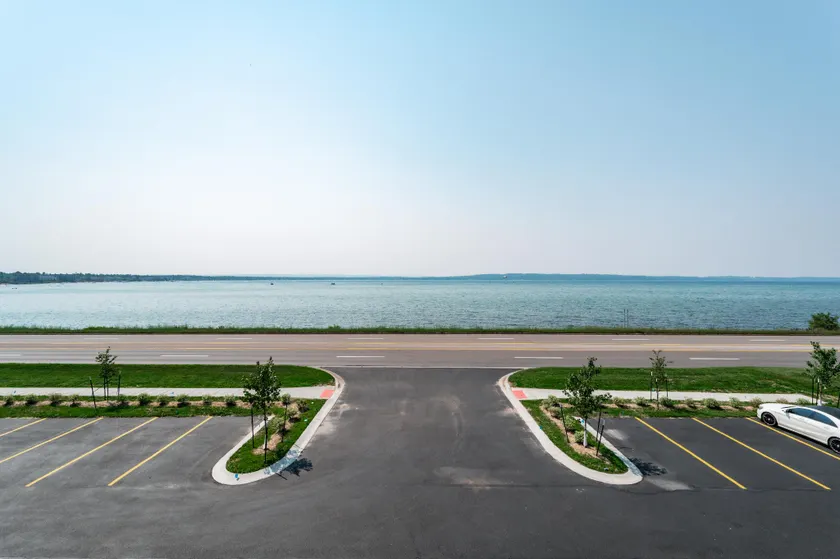 Gold Coast Inn Traverse City - Image 1
