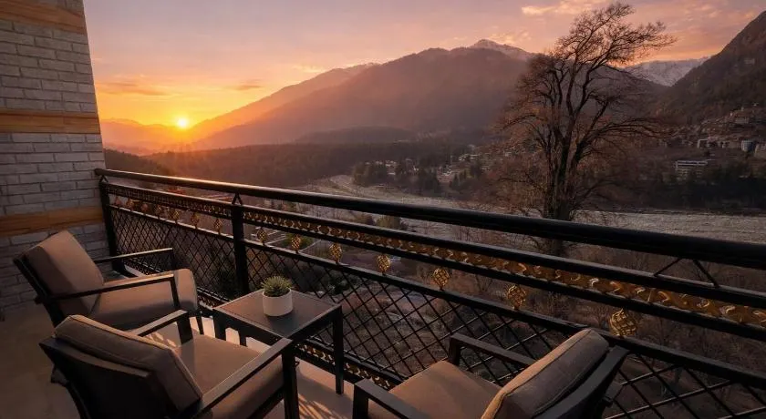 The Sana Cottge, Manali - Affordable Luxury Stay in Manali - Image 1