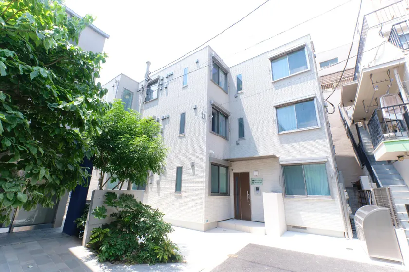 Sugamo Green Heights by Tranova - Image 1