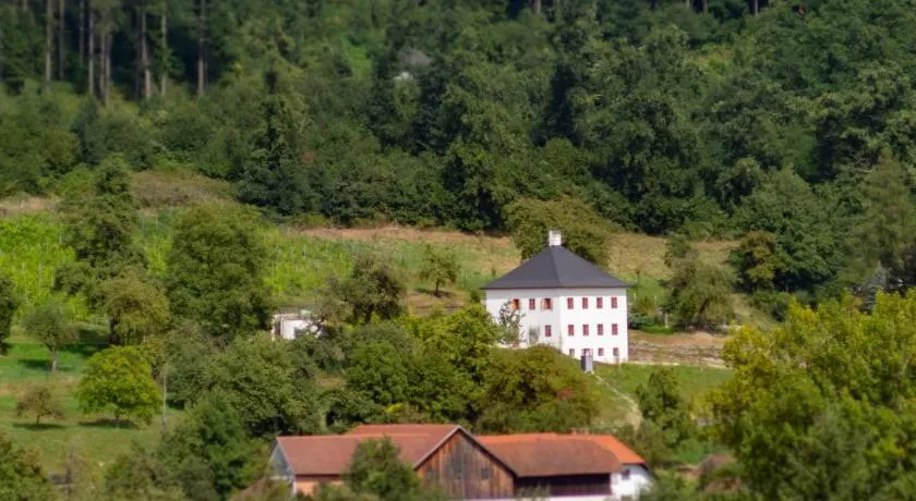 Trattnachtaler Weinhaus - Image 1