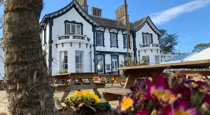 The Haven Hotel - Image 1