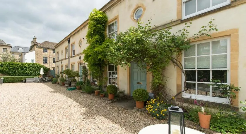 My Place Go - Cirencester - Image 1
