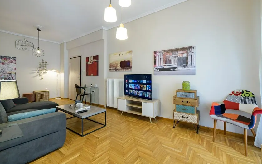 Cosy 2BR flat near Ampelokipoi station & hospitals - Image 1