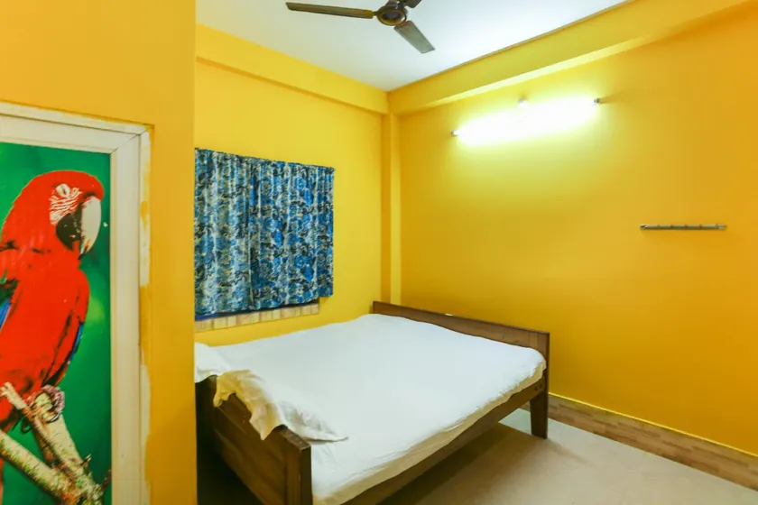 SPOT ON 61128 Supriya Guest House - Image 1
