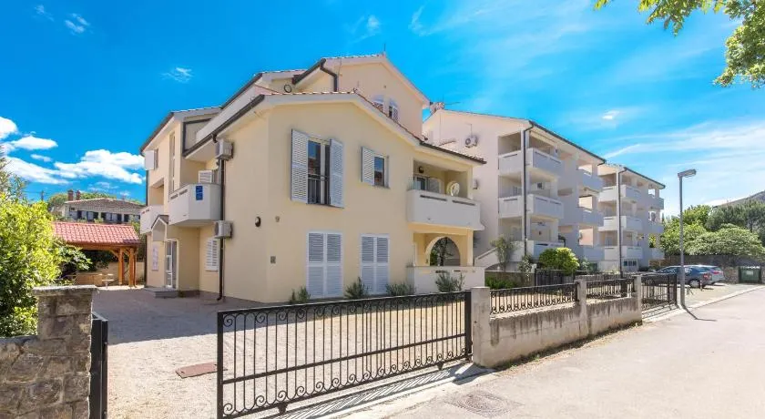 Apartments Nino - Image 1