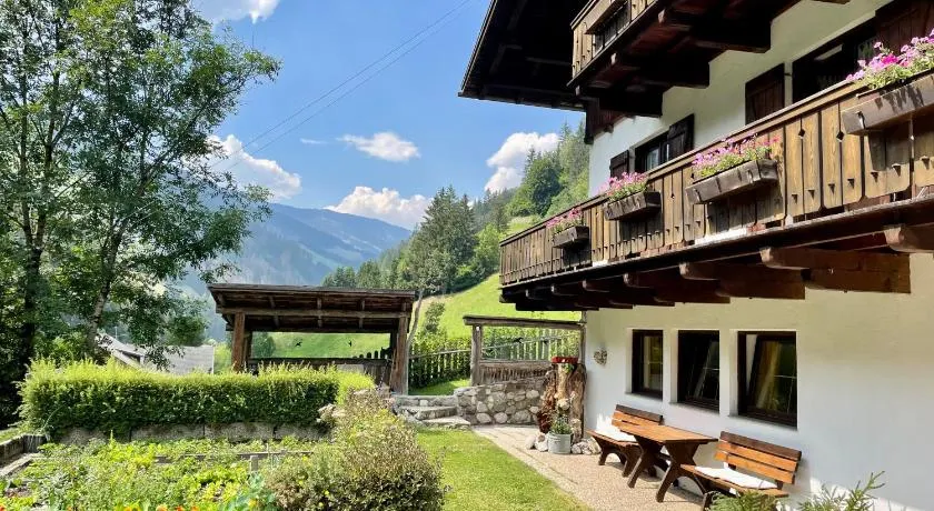 Chalet Forciagn - Image 1