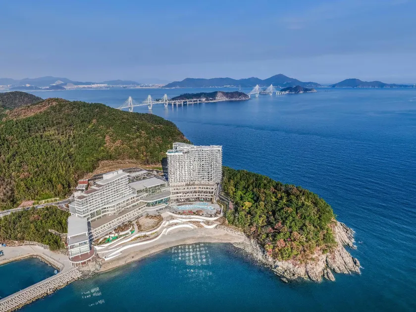 Hanwha Resort Geoje Belvedere - Image 1