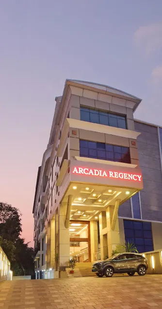 Arcadia Regency Hotel - Image 1