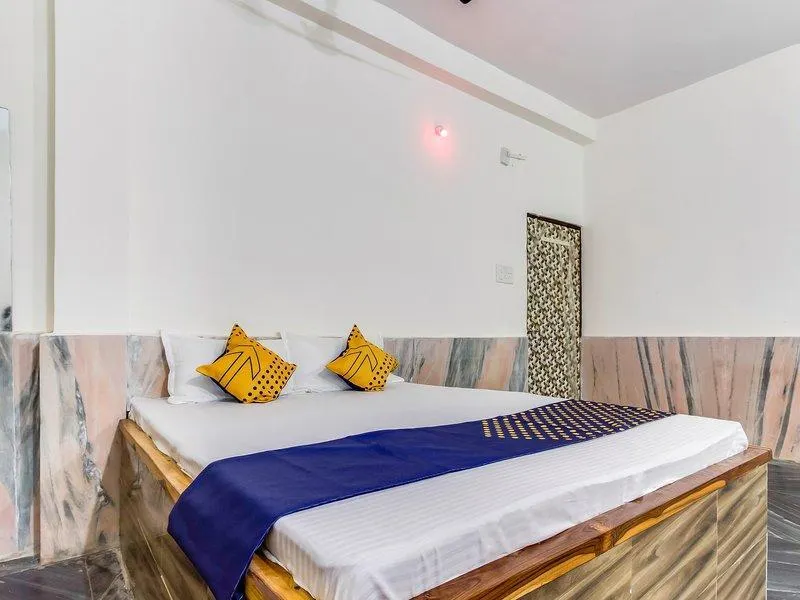 SPOT ON 60981 Mangalam Lodge - Image 1