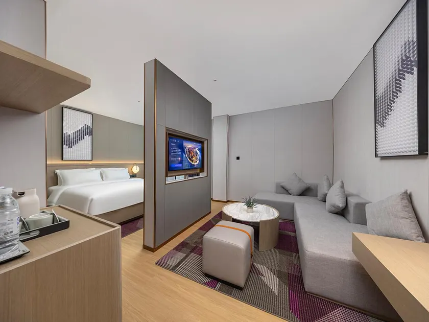 Lavande Hotel Guangzhou Tianhe Gangding Metro Station - Image 1