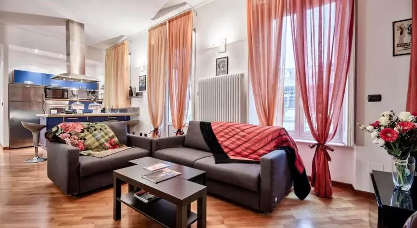 LuxRent Loft Lagrange - Image 1
