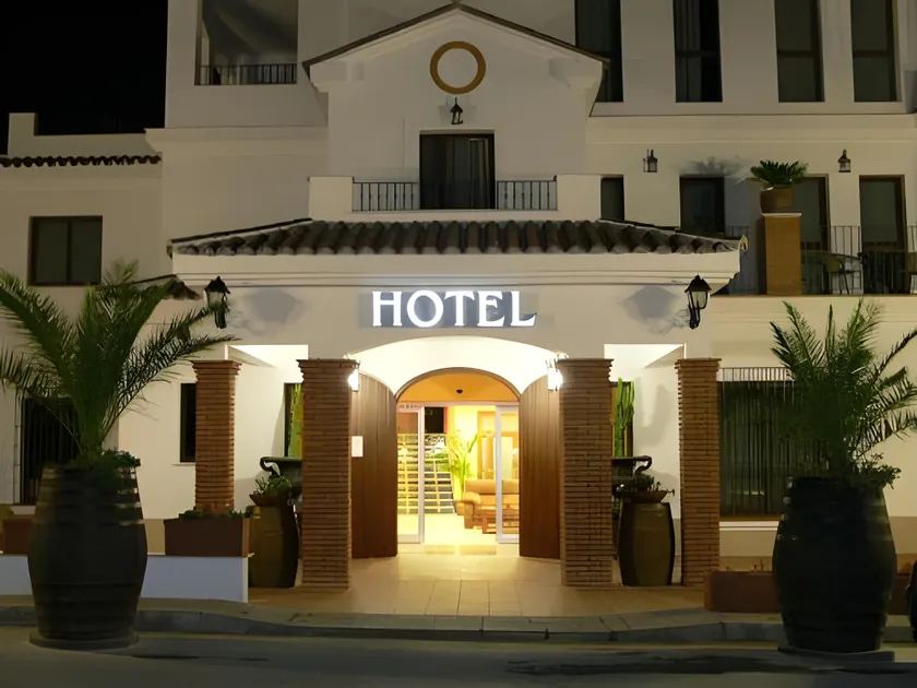 Los Dólmenes - Image 1