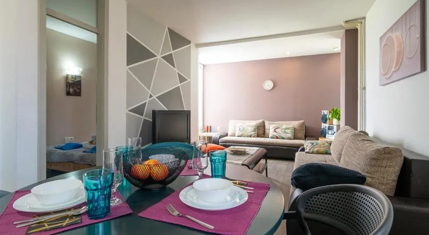 Modern Karpos Apartments - Image 1