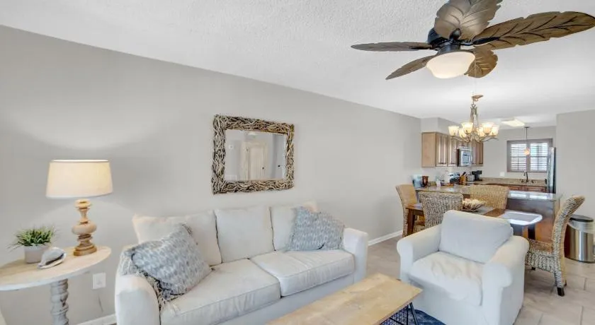 Seaside Beach & Racquet 2307 by Vacation Homes Collection - Image 1
