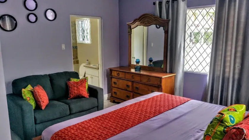 Eclipse Suite Guest Apartment - Image 1