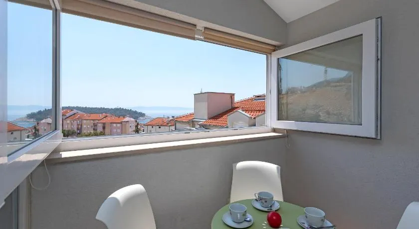 Top View Apartment - Image 1
