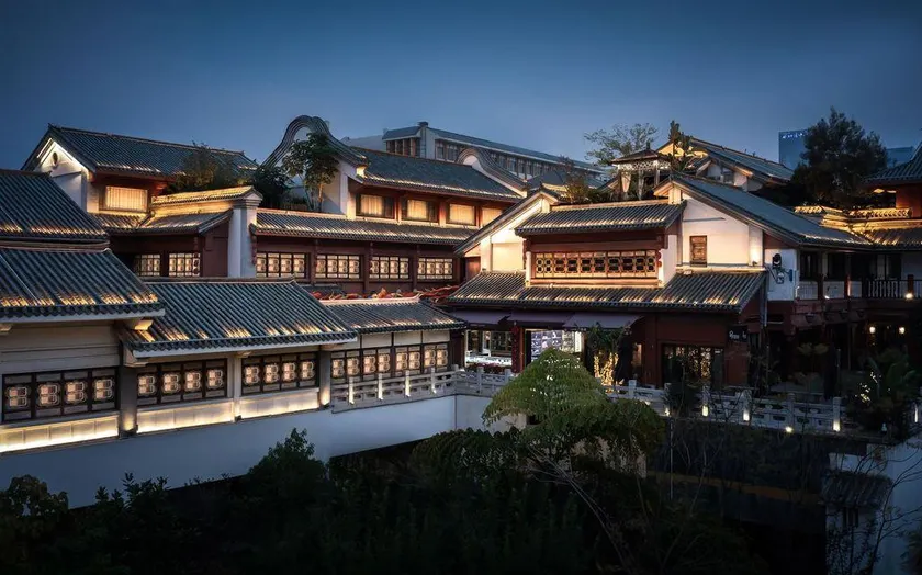 Jinbi Hall Hotel (Nanping Pedestrian Street Jinma Bijifang Branch) - Image 1