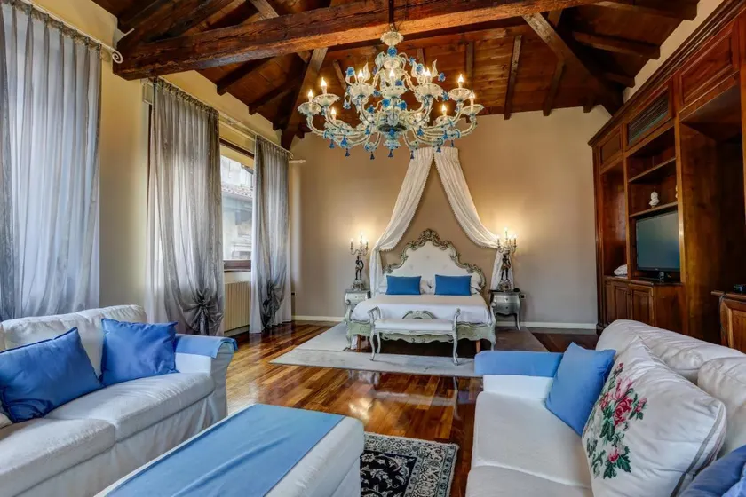 Relais Ponte Pietra - Image 1
