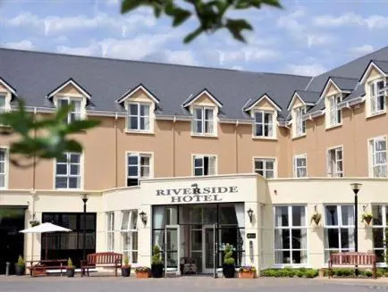 Killarney Riverside Hotel - Image 1
