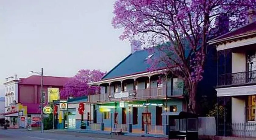 Royal Hotel Singleton - Image 1