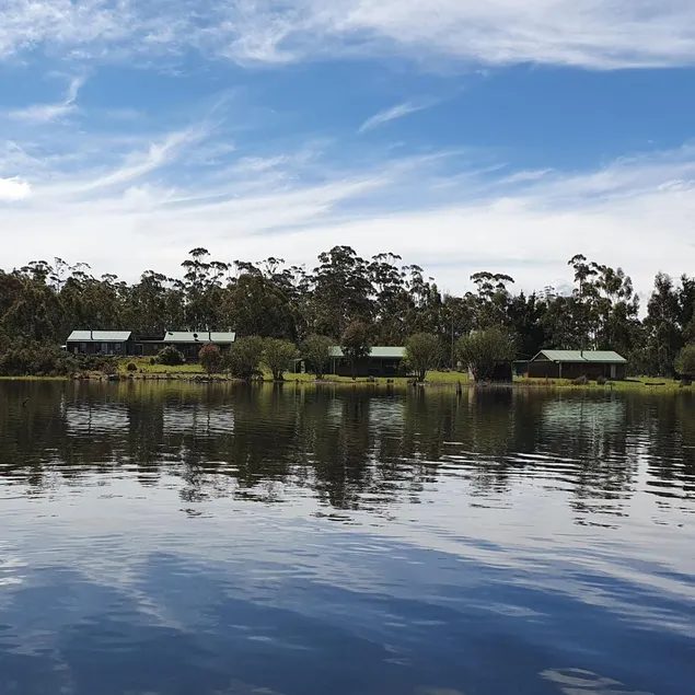 Lake Yalleena Nature Retreat - Image 1