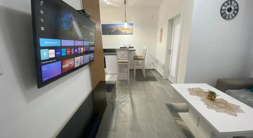 Apartman Aurora - Image 1