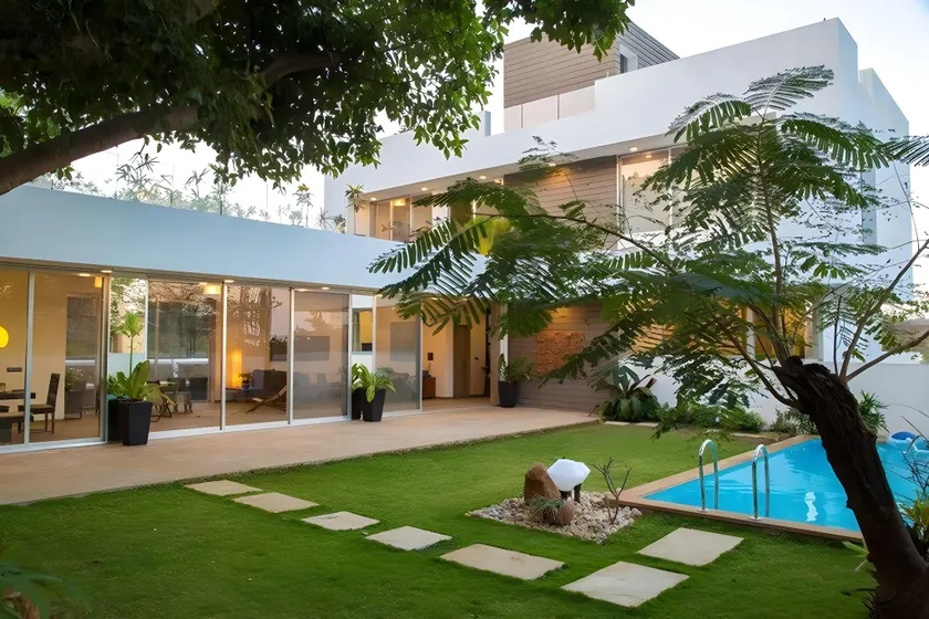 El House by StayVista - Unwind in a Villa with Pool and Lush Lawn - Image 1