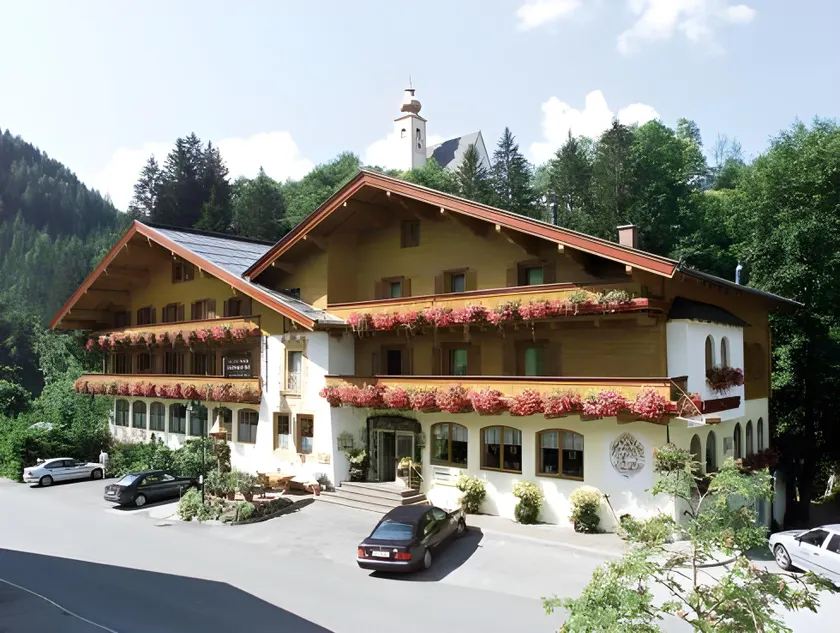 Hotel Salzburger Hof - Image 1