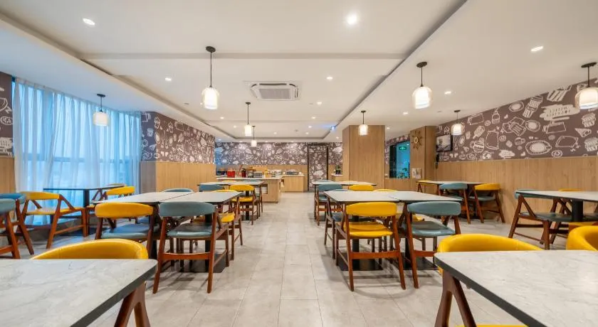 Hanting Hotel Shanghai Fengxian Nanqiao Industrial Park - Image 1