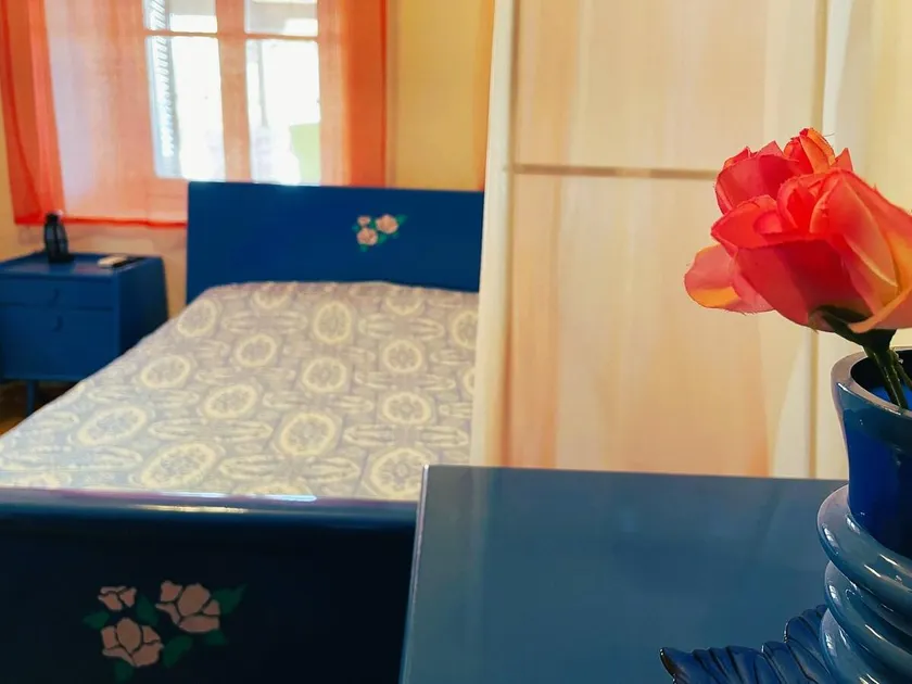 Nionas Cheerful House - Image 1