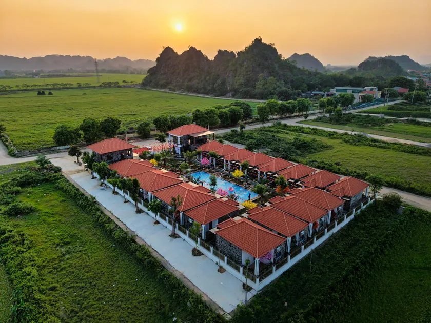 Hoa Lư - An Resort - Image 1