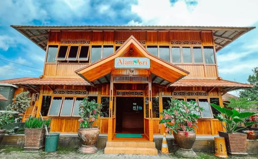 Alam Asri Hotel & Resort - Image 1
