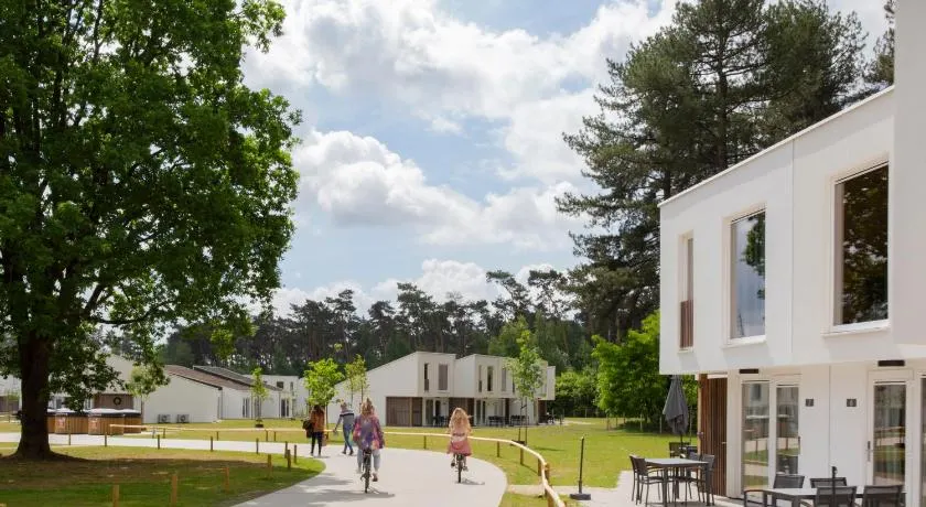 Park Eksel - Image 1